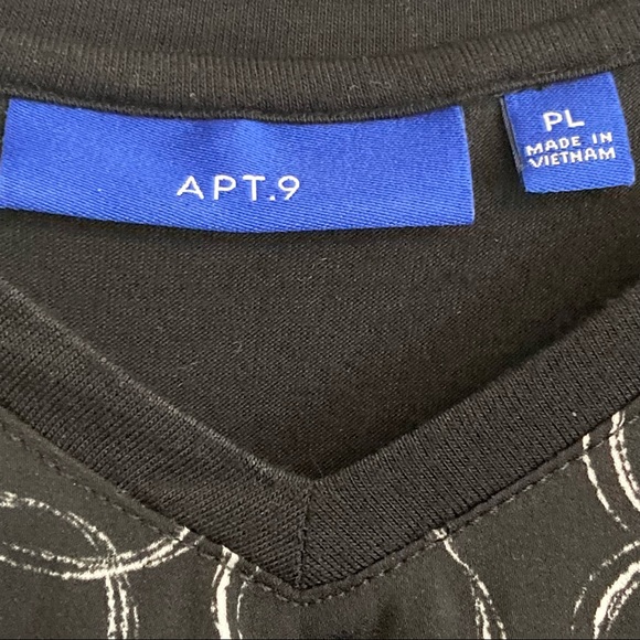 Apt. 9 Black w/ Grey Print Short-sleeved T-Shirt Style Top Petite Large EUC - Picture 3 of 4